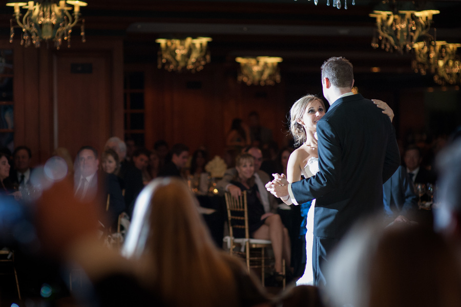 Amazing first dance picture